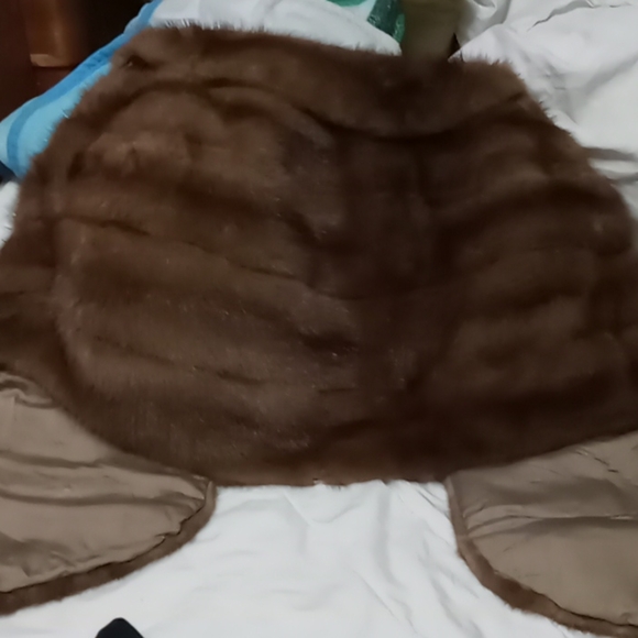 Vintage brown mink stole cap - Picture 3 of 3